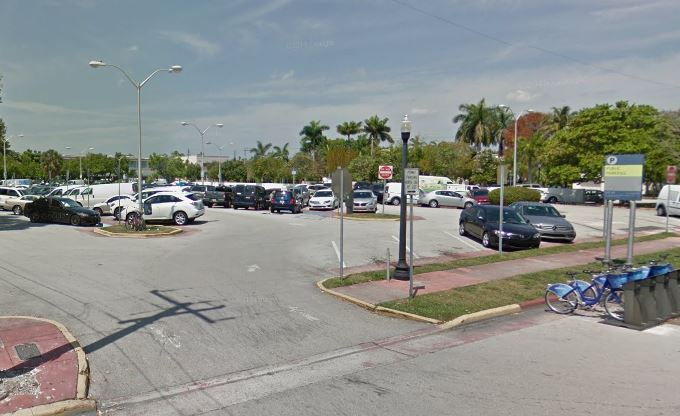 42nd Street & Royal Palm Avenue