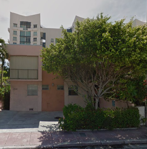 Debora Condominium