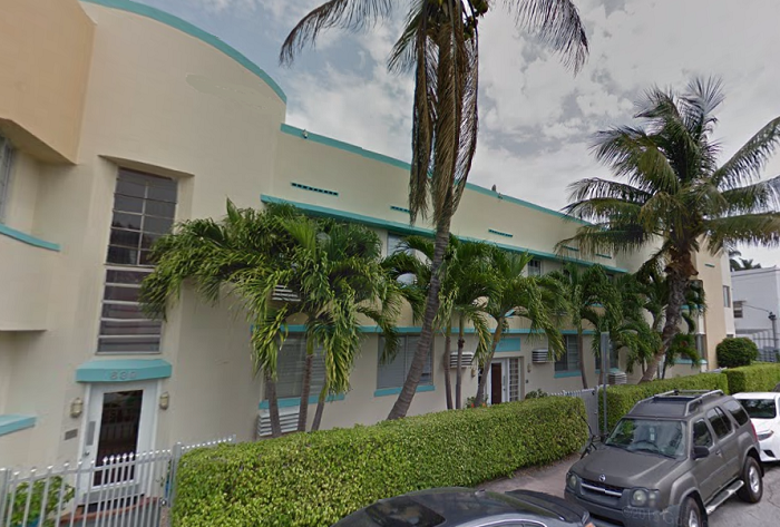 Delphine Condominium