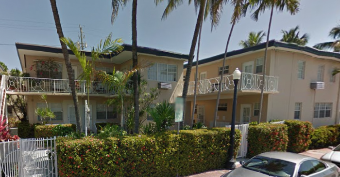 Espanola Way Villas Condominium
