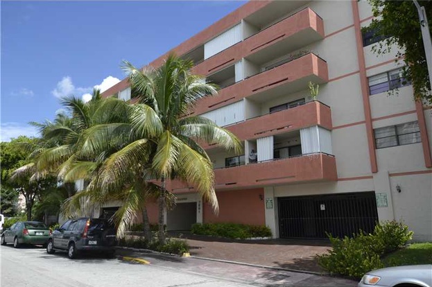 Frances Condominium