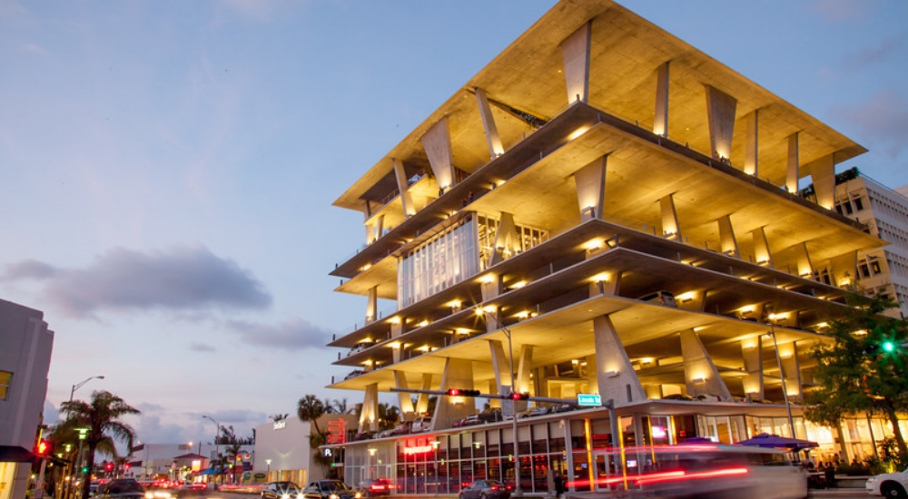 1111 Lincoln Road