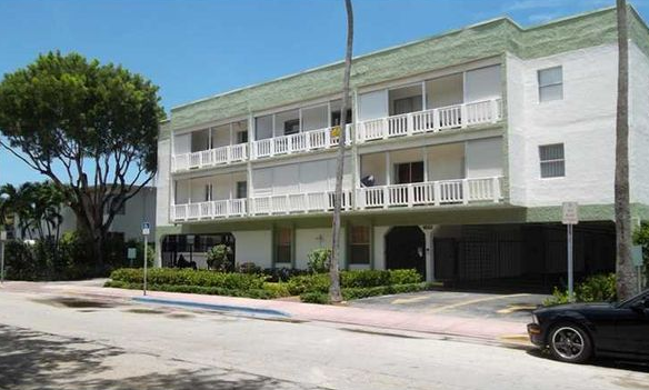 Lenox Plaza Condominium