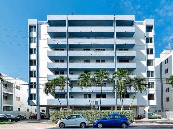 Lincoln Palace Condo