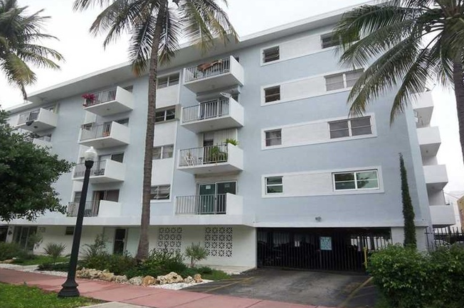 Meridian Plaza Condominium