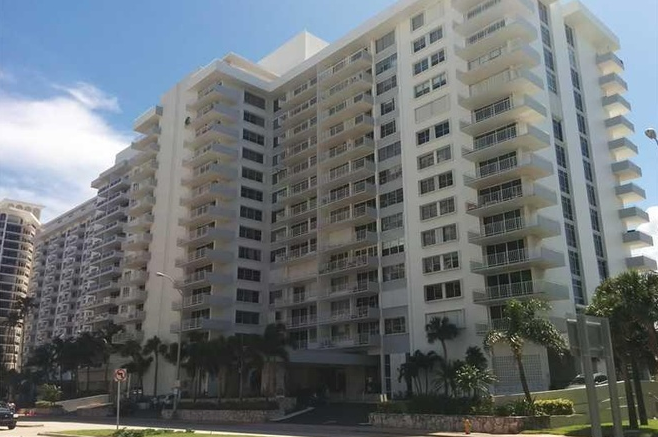 Royal Embassy Condominium