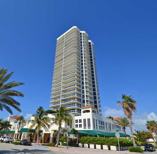 St Tropez Ocean Condo