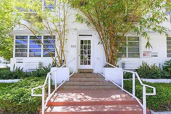 The Bayliss Condominium