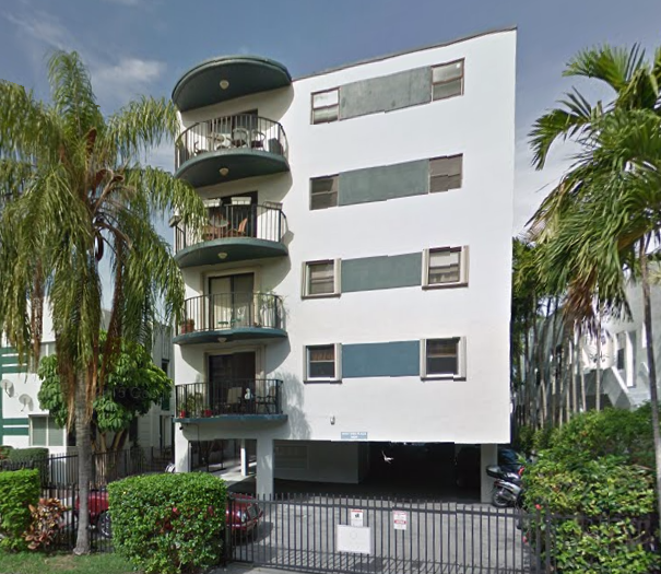 West Side Plaza Condominium