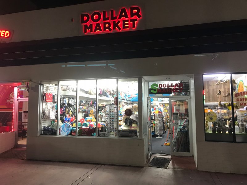 Dollar Market