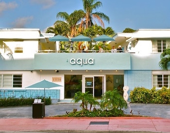 Aqua Hotel & Suites
